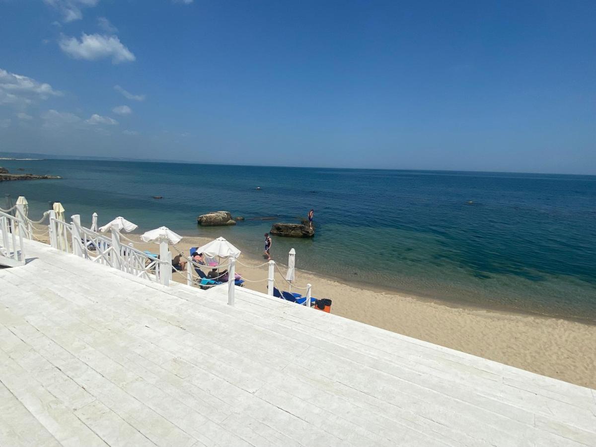 Luxurious And Panoramic Apartments At The Beach In La Mer Complex Golden Sands Luaran gambar