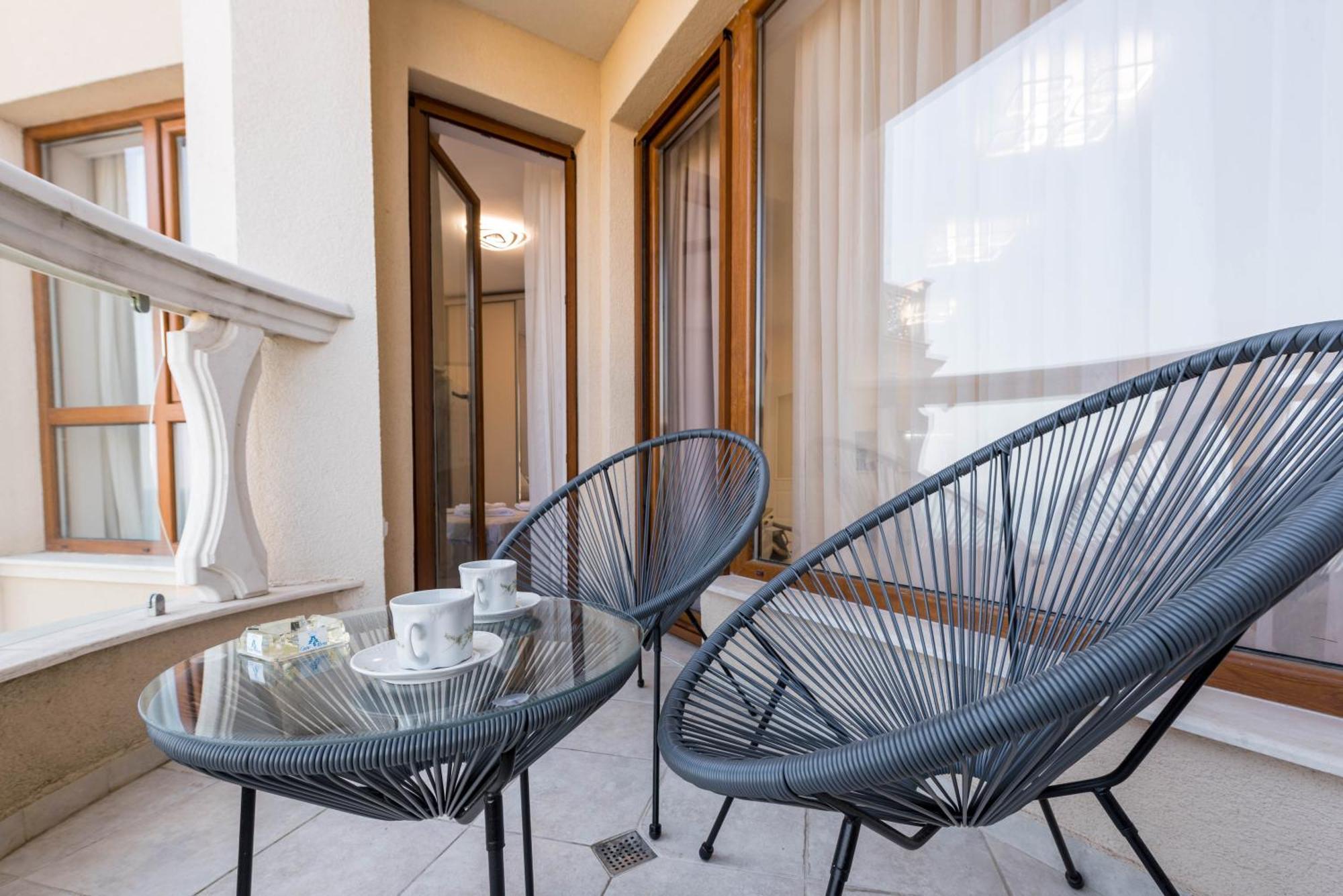 Luxurious And Panoramic Apartments At The Beach In La Mer Complex Golden Sands Luaran gambar